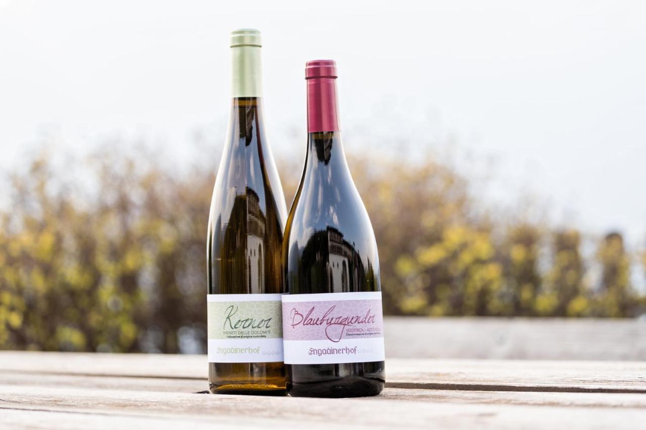 Engadiner Apartments & Wines Montagna Buitenkant foto